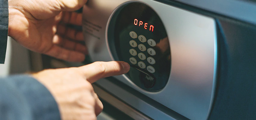 Cash Safe Openers in Eastvale, California