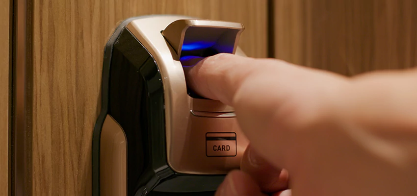 Locksmith Company For Window Lock Installation in Eastvale, California