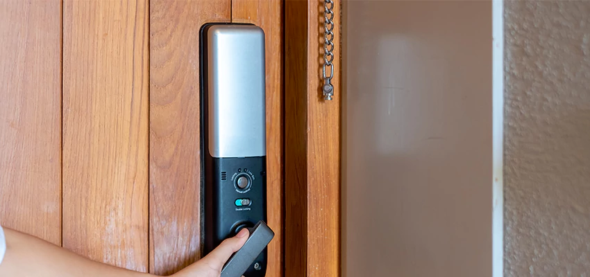 Home Security Electronic Locks Upgrades in Eastvale, CA