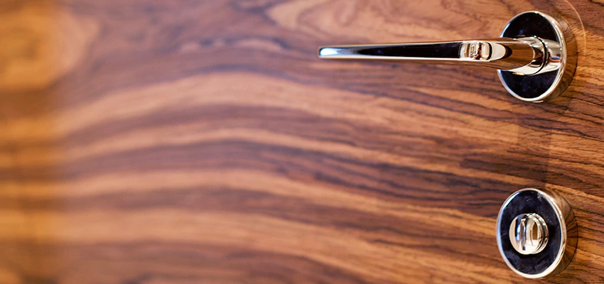 On Demand Locksmith For Key Fobs Repair in Eastvale, California